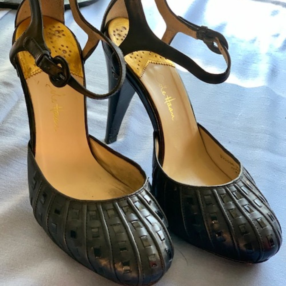 Cole Haan Black Leather Heels Pumps